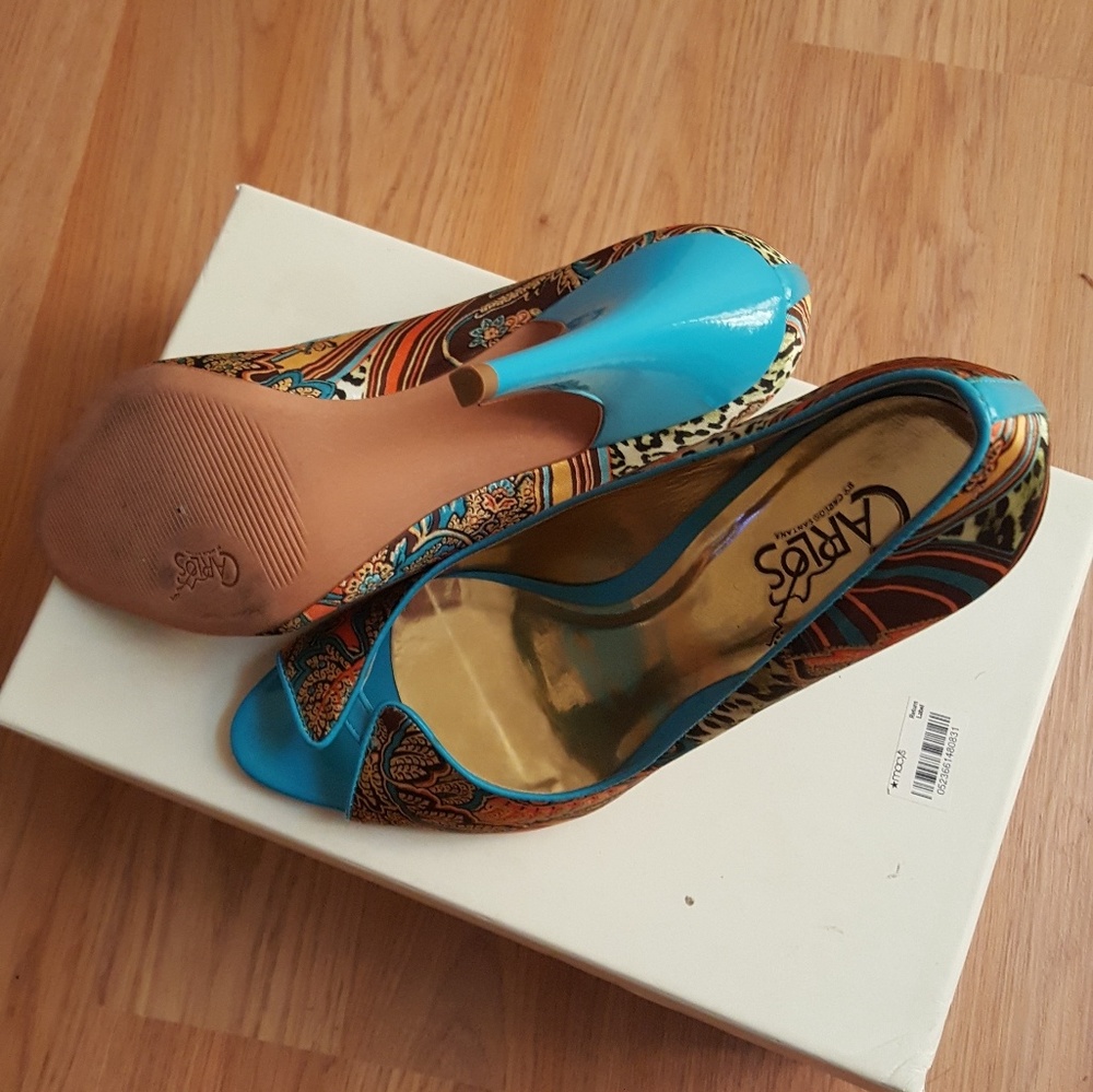 Shoes